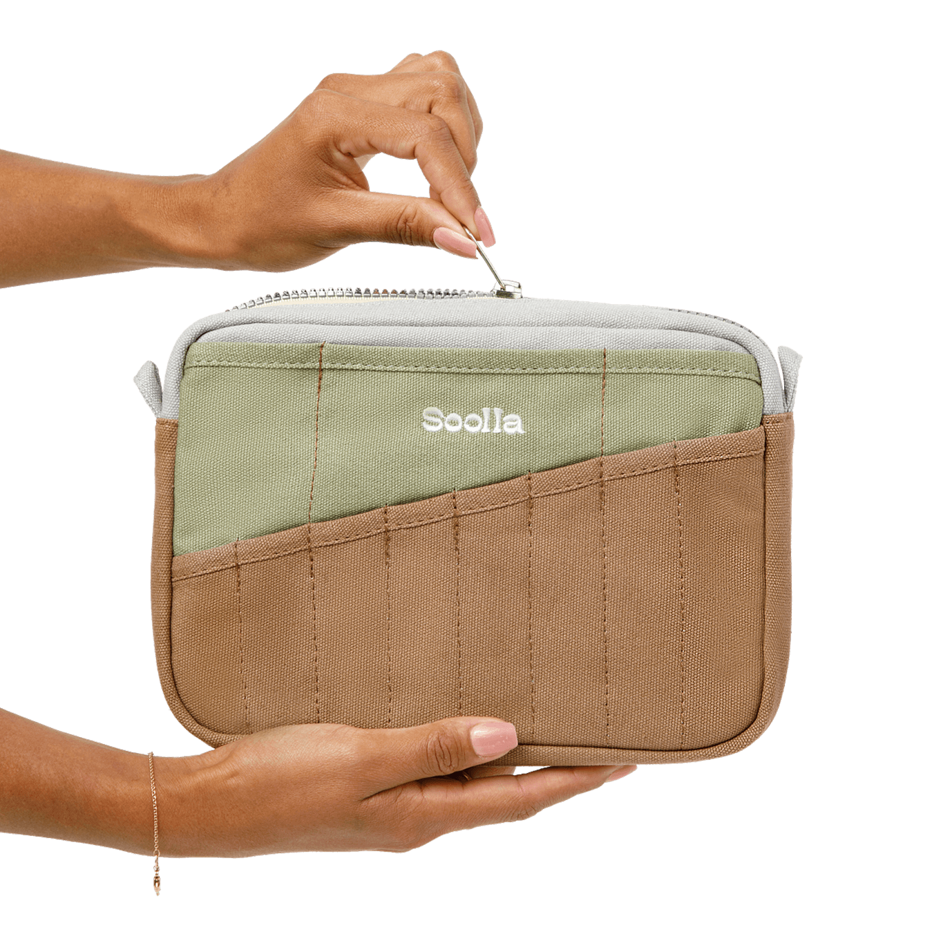 Soolla® Studio Pouch - Becca Sands Edition
